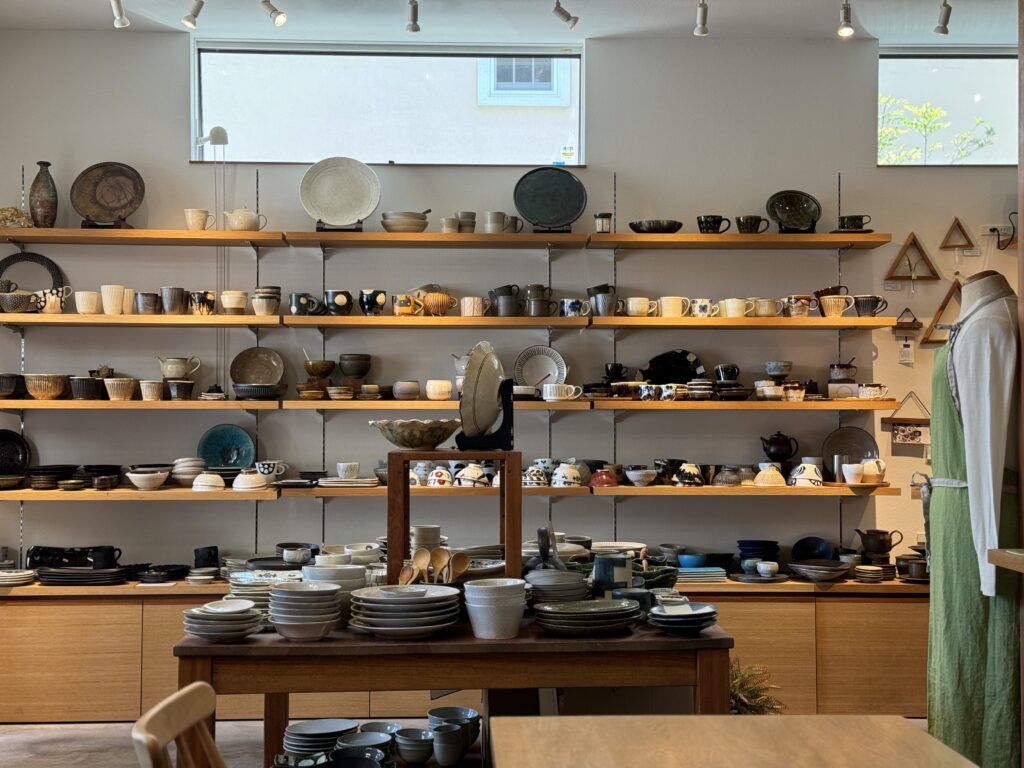 Pottery shop in Kobe. 