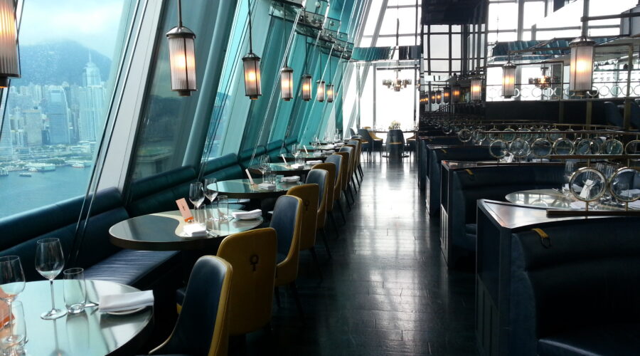 Floor-to-ceiling windows frame an uninterrupted view of Hong Kong Island’s glittering skyscrapers, making it a perfect spot to watch the nightly Symphony of Lights show. Aqua restaurant is one of Hong Kong’s most iconic dining destinations, offering a luxurious experience with some of the best panoramic views of the Victoria Harbour skyline.